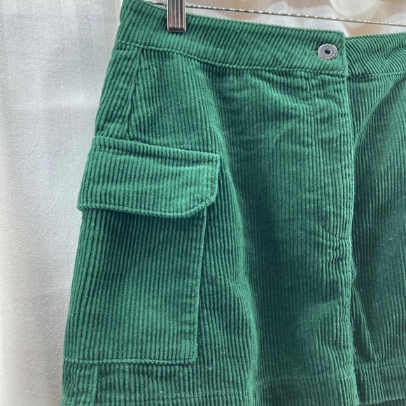 Cotton On Cord Utility Skirt Deep Green Cargo Pocket Mini 6 Streetwear Casual - Picture 3 of 7